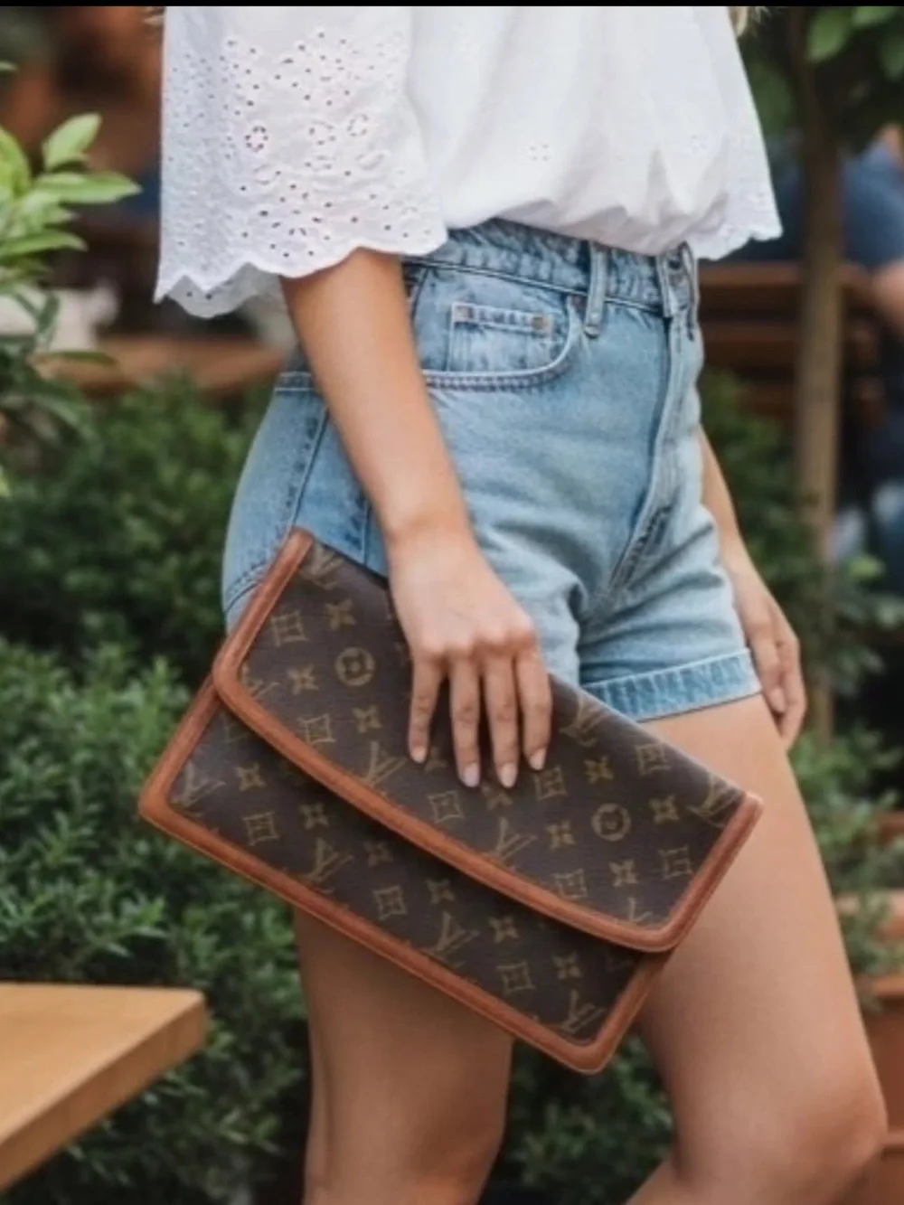 Vintage Louis Vuitton Clutch - Monogram Pochette Dame GM Clutch Bag - Dec 1992